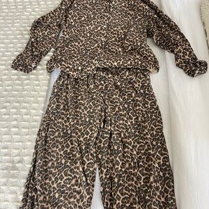 Aerie sold out flannel leopard pajama set